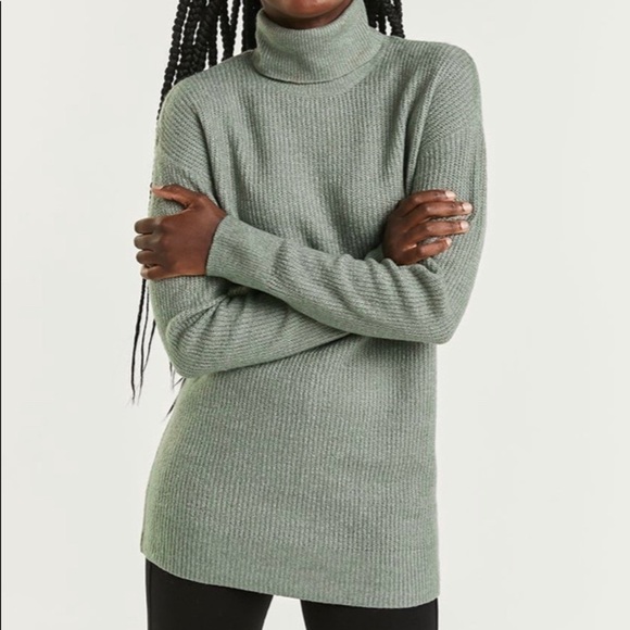 Cowlneck sweater - Picture 2 of 5